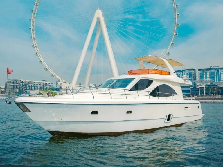Charter a DURETTI 70 in Dubai Marina on Samboat