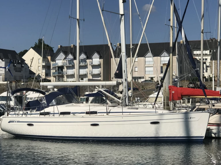 Yacht hire Locmiquélic cheap Bavaria 39 Cruiser