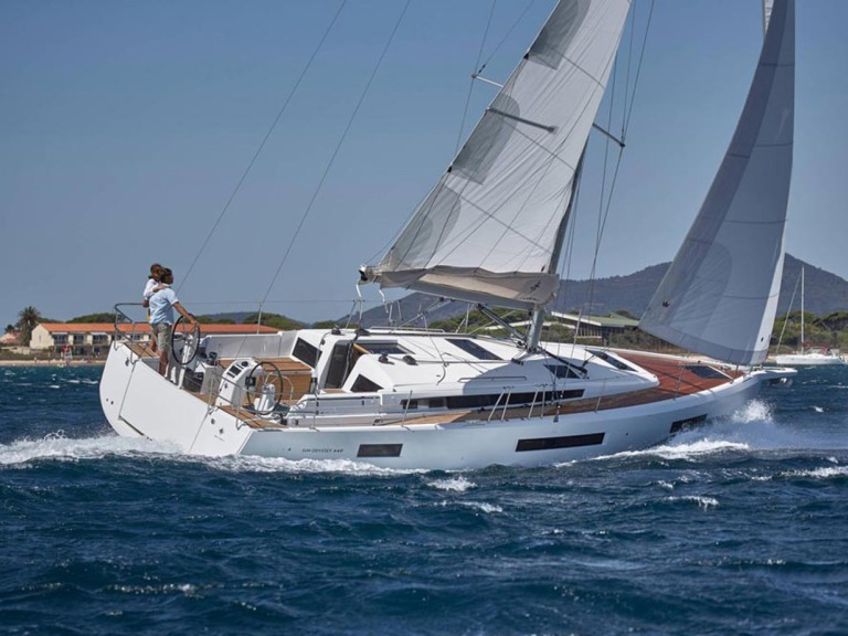 Yacht hire Jezera cheap Sun Odyssey 440