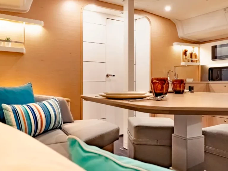 Yacht charter Saint George - Dufour Dufour 44 on SamBoat