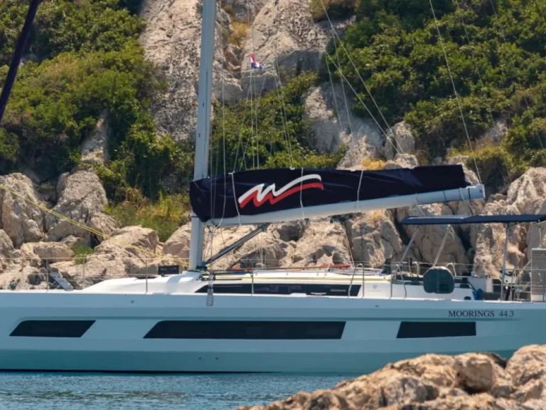 Sailboat to hire Road Town at the best price