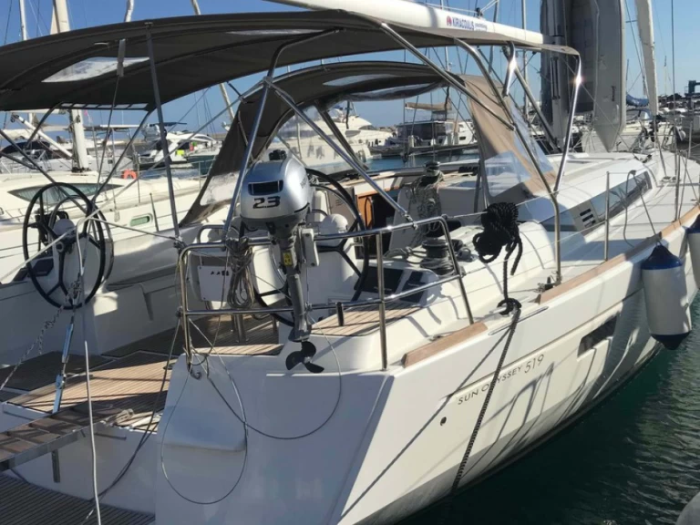 Sailboat to hire Mykonos (Island) at the best price