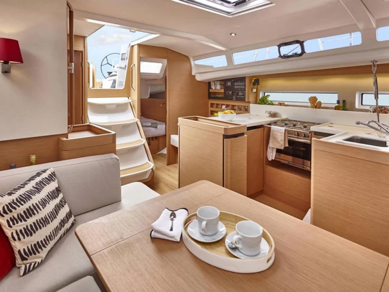 Yacht hire Jezera cheap Sun Odyssey 440