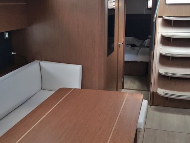 Sailboat hire in Mykonos (Island) - Bénéteau Oceanis 51.1