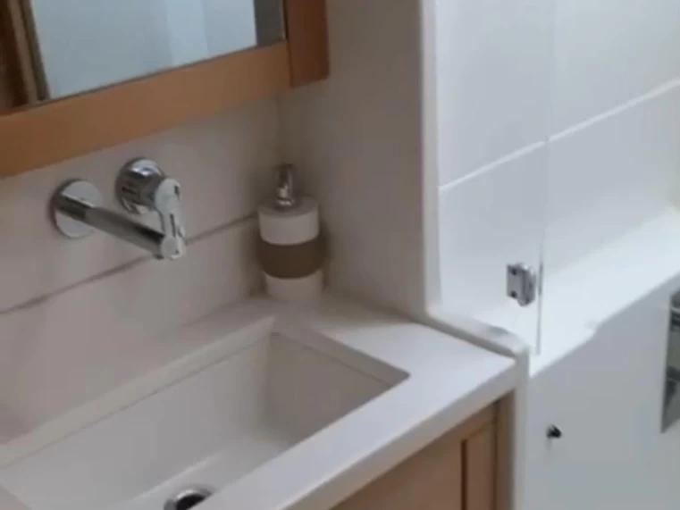 Hire a Lagoon Lagoon 450 F Sant Antoni de Portmany