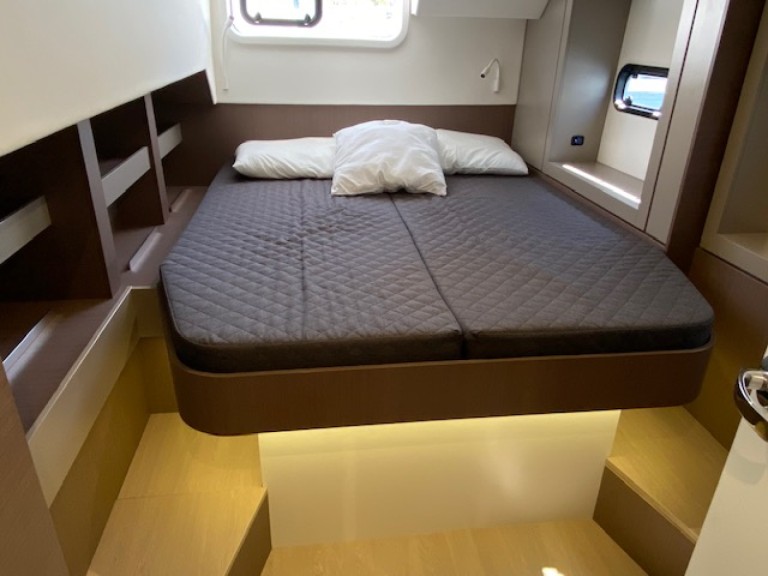 Bali Bali 4.6 charter bareboat or skippered in  Provincia di Sassari