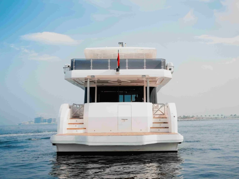 Luxury Yacht hire in Dubai Marina - Majesty Yachts 82