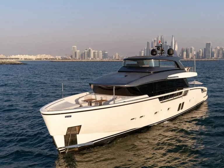 Hire a San Lorenzo San Lorenzo 88 Dubai Marina