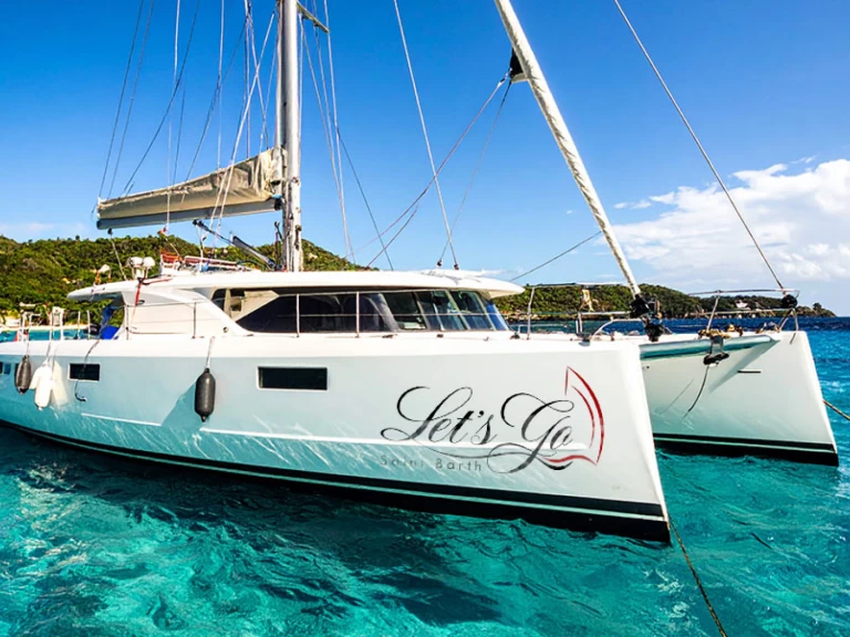 Hire a Outremer OUTREMER52 Corossol