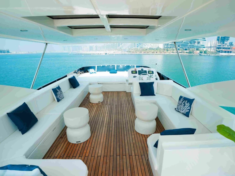 Luxury Yacht hire in Dubai Marina - HAYSEA 92