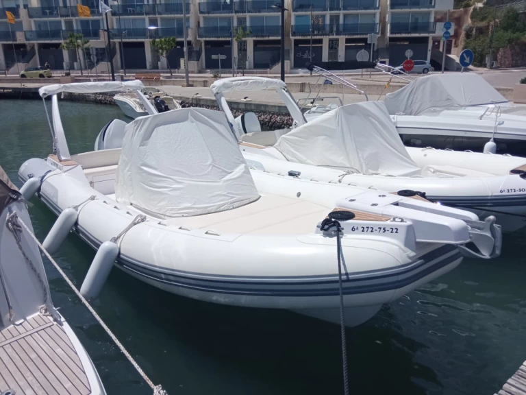 Hire RIB with or without skipper Capelli Mahón