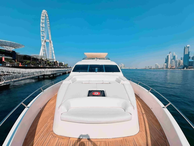 Luxury Yacht hire in Dubai Marina - Majesty Yachts 92