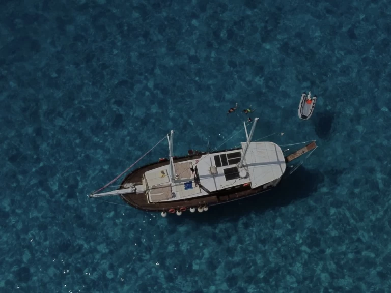 Hire Luxury Yacht Custom Gulet-Motor Sailor with a boat licence