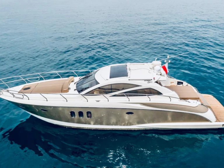 Motorboat hire in Parikia - Astondoa Astondoa 53 HT