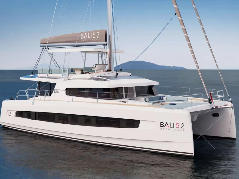 Hire Luxury Yacht with or without skipper Catana Lefkáda