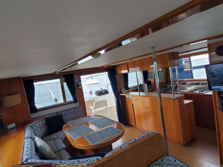 ALLIAURA MAR Pandora charter bareboat or skippered in  Florida Keys