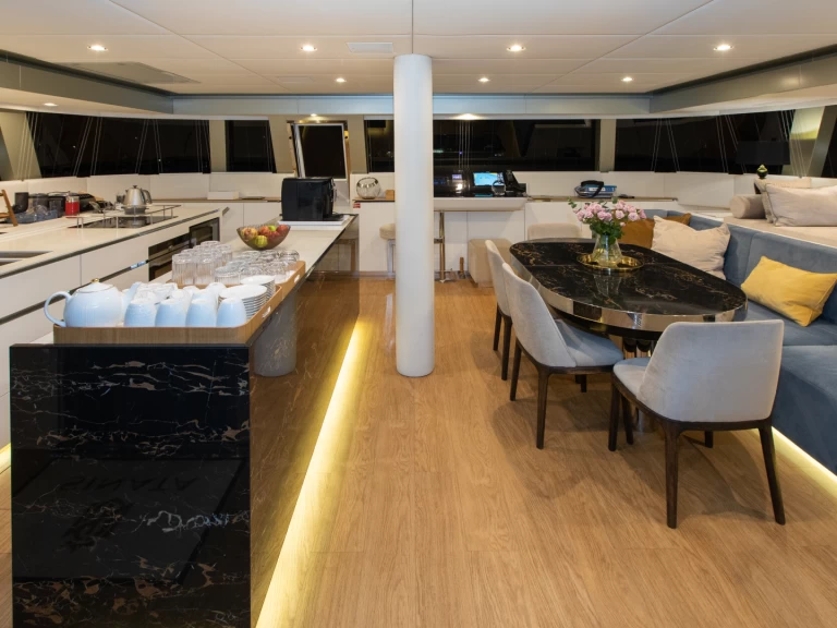 Hire a Sunreef Sunreef 60 Rogoznica