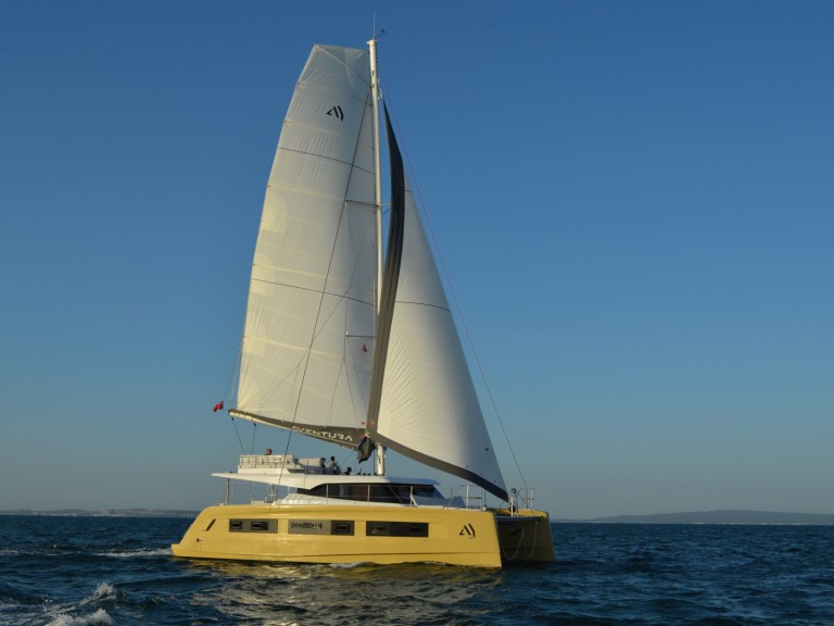 Hire a Aventura Aventura 45 Seget Donji