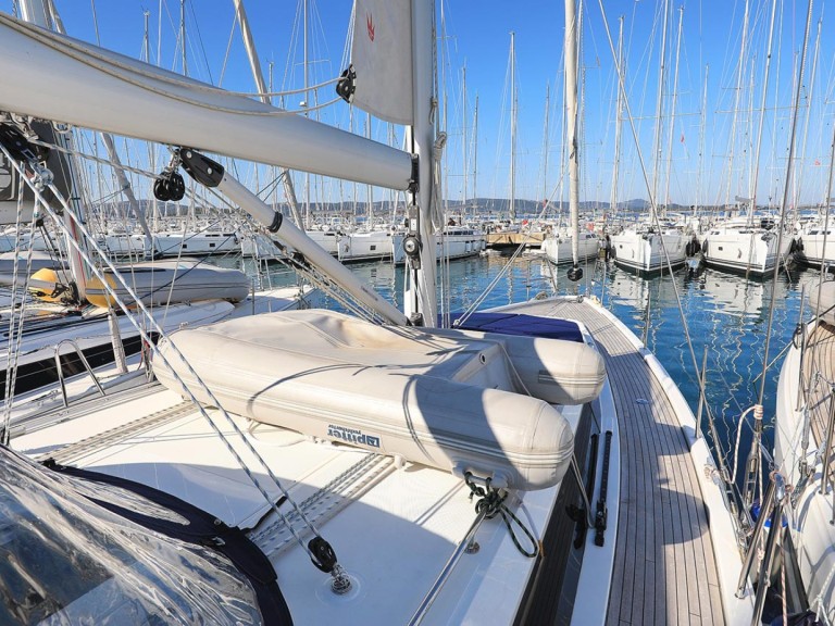 Yacht hire Biograd na Moru cheap Bavaria C42