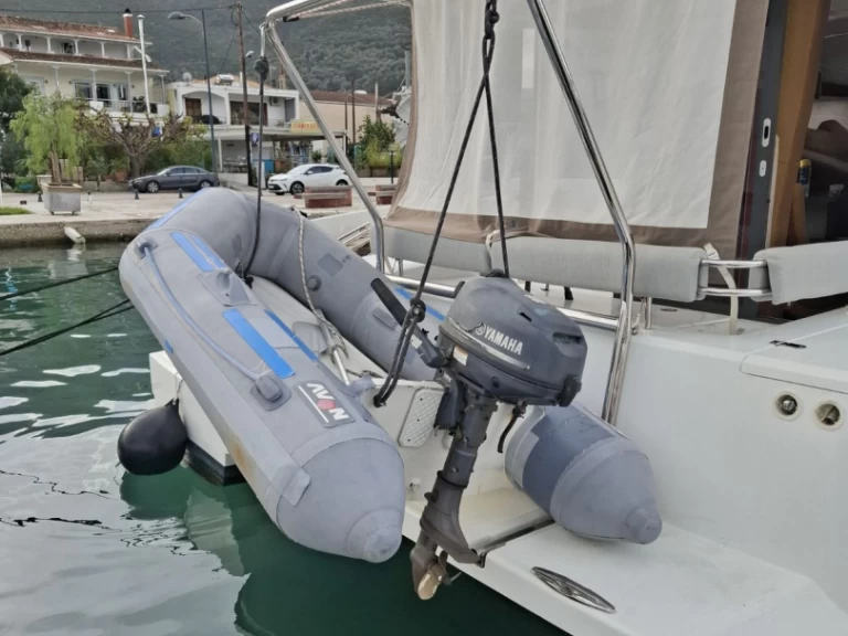 Hire Catamaran Bali with a boat licence