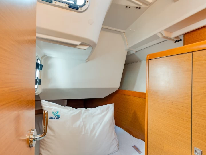 Hire a Jeanneau Sun Odyssey 349 Punat