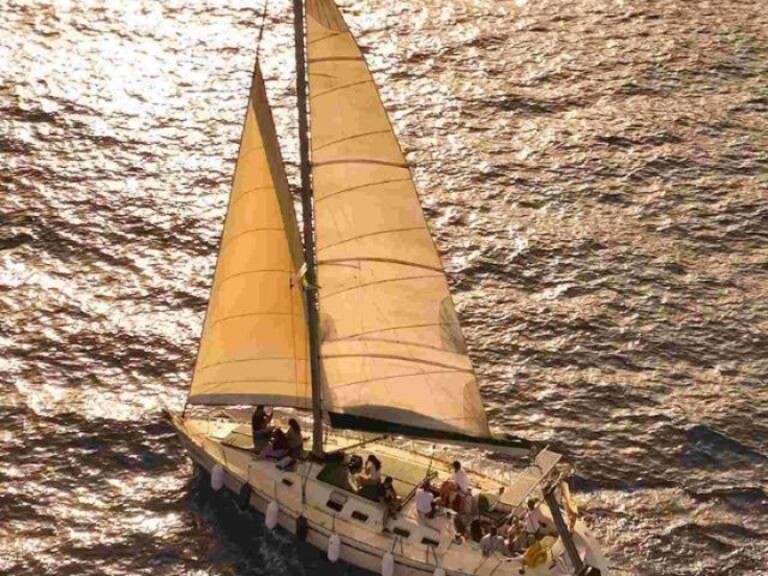 Hire a Bénéteau First 45 F5 - 4 cab. Rhodes (City)