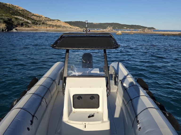 RIB to hire Port de Cavalaire-sur-Mer at the best price