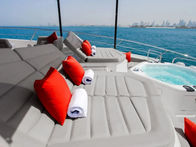 Luxury Yacht to hire Dubai Marina at the best price