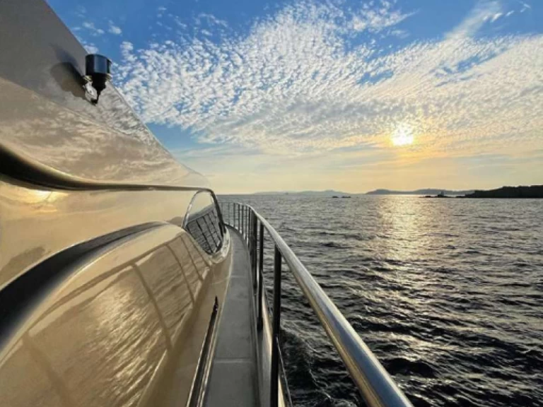 Yacht hire Mykonos (City) cheap Leopard 24