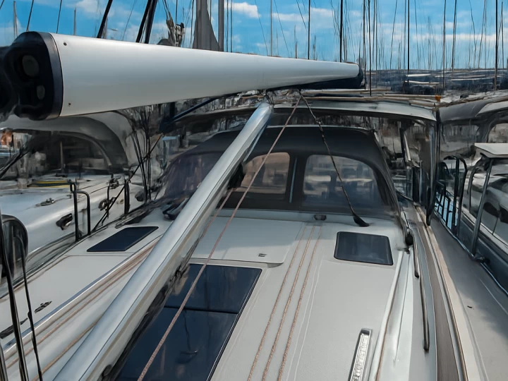 Sailboat hire in Palma de Mallorca - Bavaria Cruiser 41