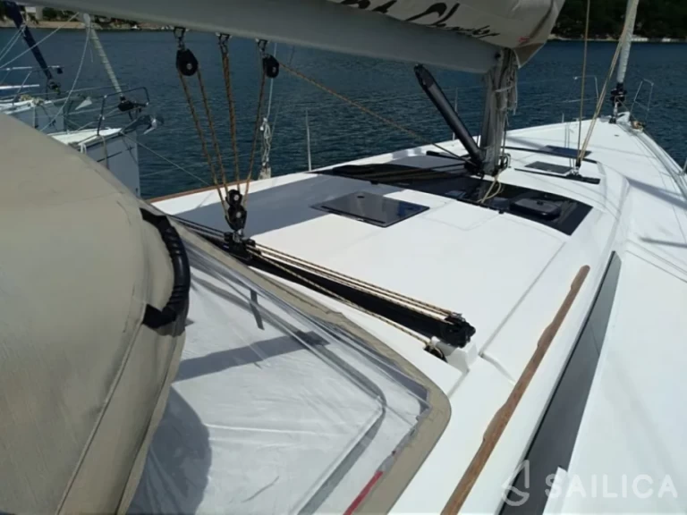 Yacht charter Roses - Dufour Dufour 430 Grand Large on SamBoat