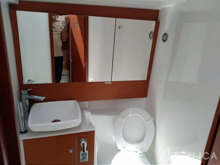 Yacht hire Roses cheap Dufour 430 Grand Large