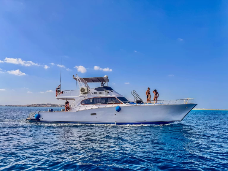 Motorboat to hire Hurghada at the best price