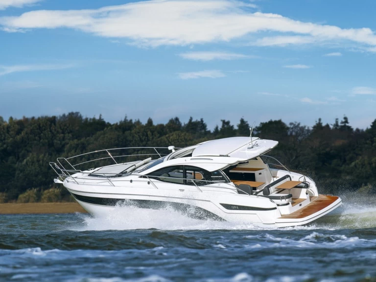 Hire Luxury Yacht with or without skipper Bavaria Trogir