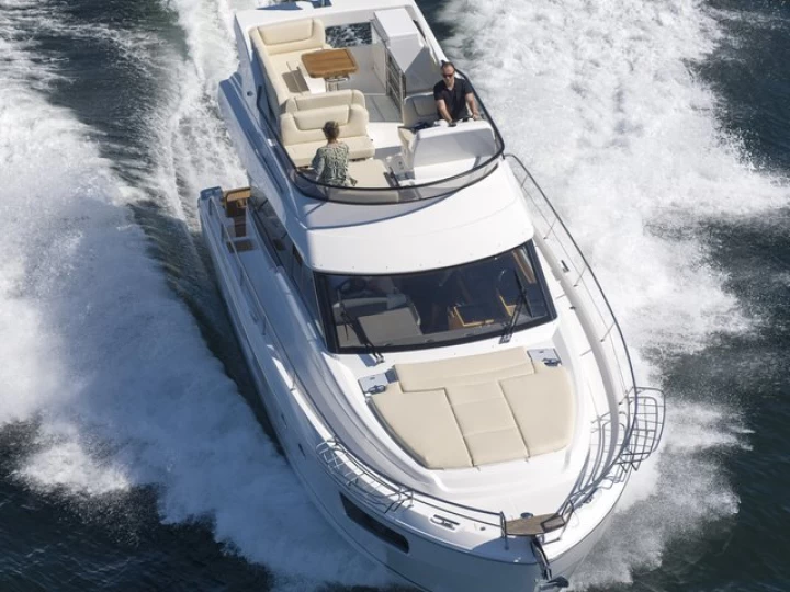 Yacht charter Trogir - Bavaria Virtess 420 Fly on SamBoat