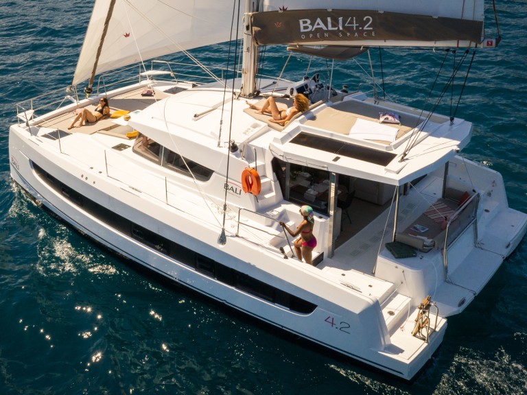 Bali Bali 4.2 charter bareboat or skippered in  Saint-Mandrier-sur-Mer