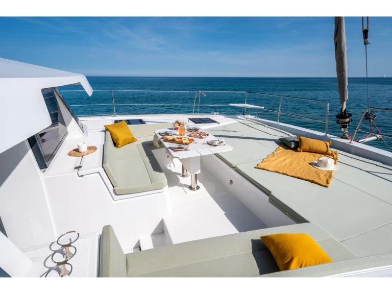 Catamaran hire in Saint-Mandrier-sur-Mer - Bali Bali 4.6 owner version 