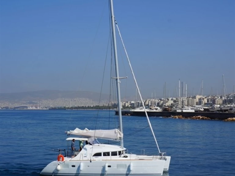 Catamaran hire in Gouvia - Lagoon Lagoon 380 S2[G]