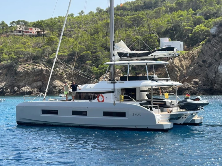 Yacht charter Palma de Mallorca - Lagoon Lagoon 55[G] on SamBoat