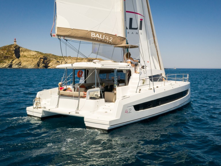 Hire Catamaran Bali with a boat licence