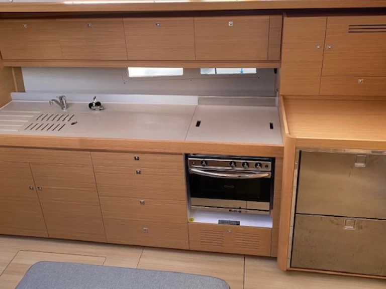 Charter a Dufour Dufour 460 Grand Large in Gouvia on Samboat