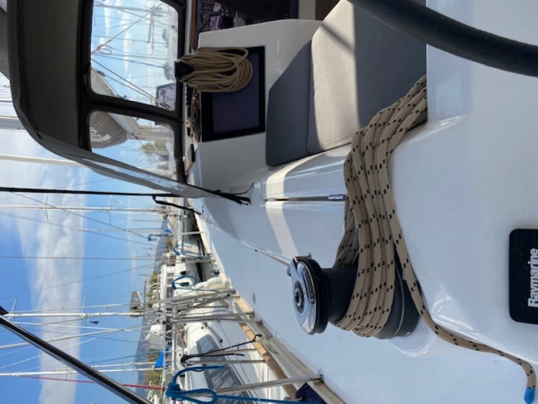 Hire Sailboat Dufour with a boat licence
