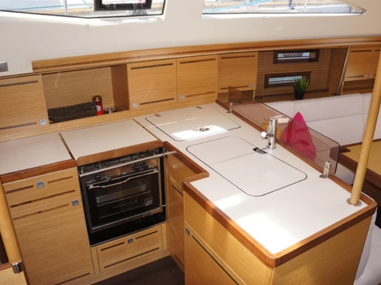 Sailboat hire in Gouvia - Elan Elan Impression 394 Impression Thalia