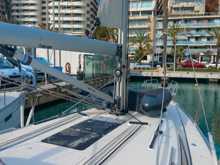 Hire Sailboat with or without skipper Bavaria Palma de Mallorca