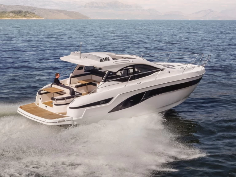 Hire a Bavaria Bavaria SR41 Trogir