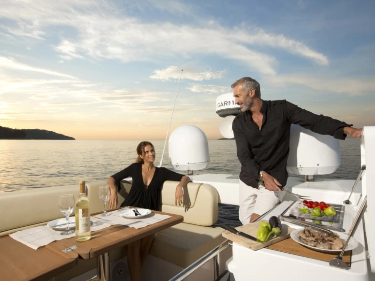 Hire Luxury Yacht with or without skipper Bavaria Trogir