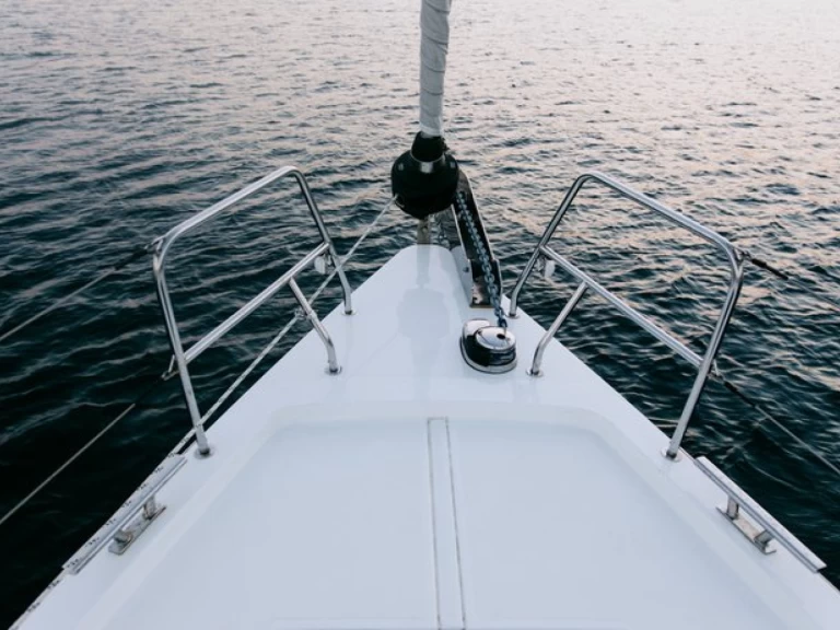 Hire Sailboat Bavaria with a boat licence