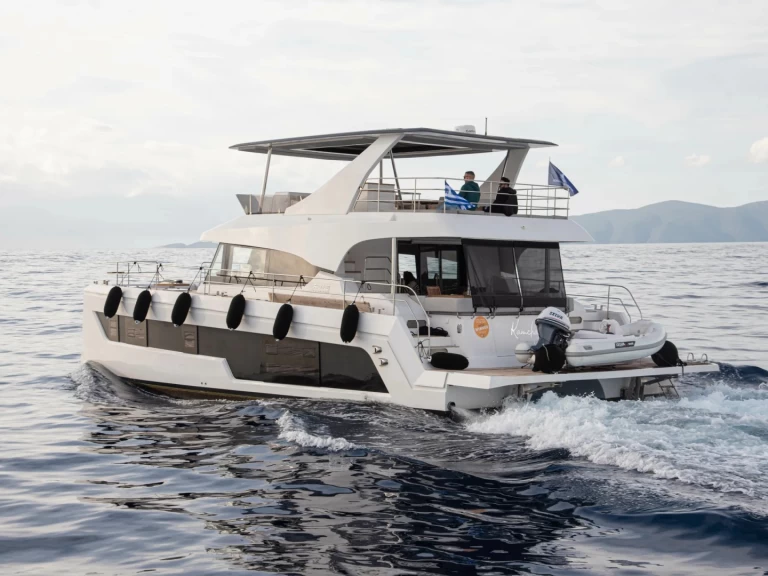 Aventura Aventura 50 - 4 + 1 cab. charter bareboat or skippered in  Alimos