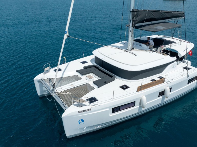 Catamaran to hire Fethiye at the best price