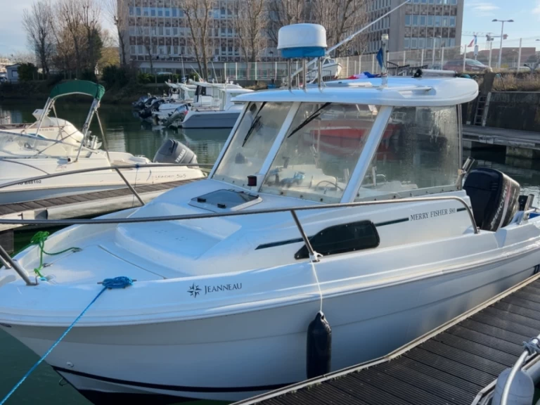 Jeanneau Merry Fisher 580 HB charter bareboat or skippered in  France
